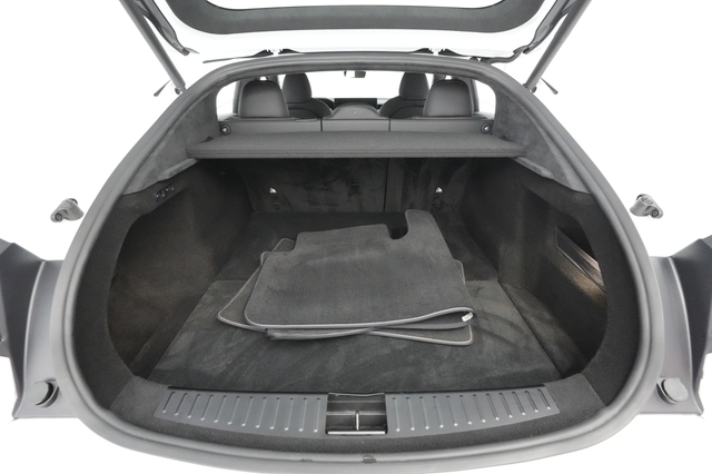 2022 Tesla Model S