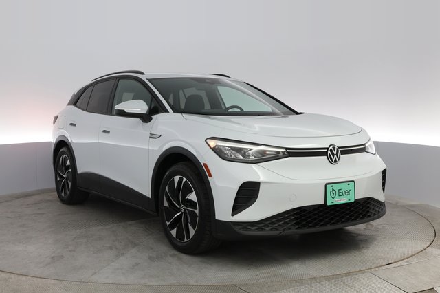 2022 Volkswagen ID.4 — photo 6 of 24
