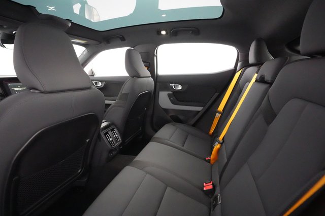 2022 Polestar 2 — photo 16 of 27