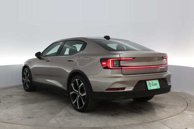 2022 Polestar 2 — photo 9 of 27