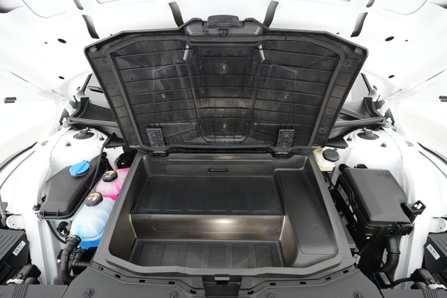 2022 Hyundai IONIQ 5 — photo 18 of 34