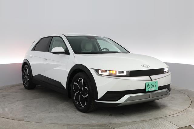 2022 Hyundai IONIQ 5 — photo 6 of 34