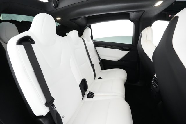 2020 Tesla Model X — photo 4 of 21