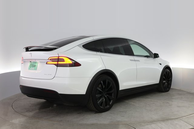 2020 Tesla Model X — photo 3 of 21