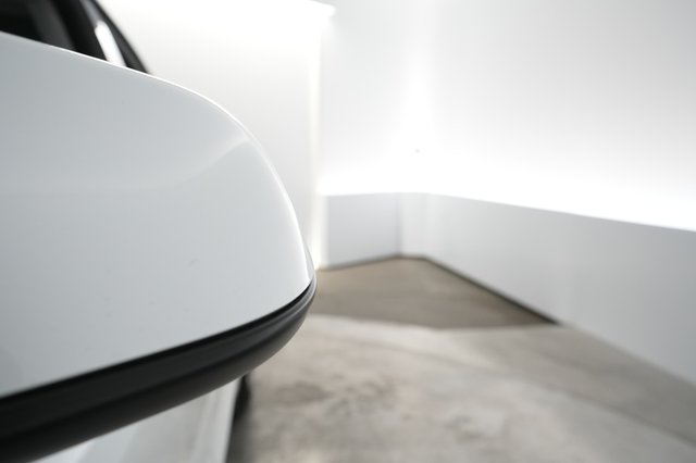 2021 Tesla Model 3 — photo 34 of 45
