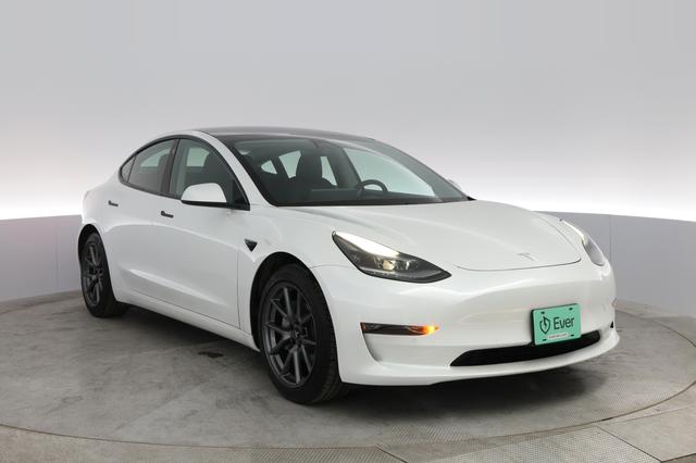 2021 Tesla Model 3 — photo 6 of 45