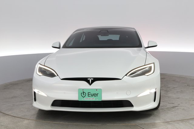 2023 Tesla Model S — photo 12 of 21