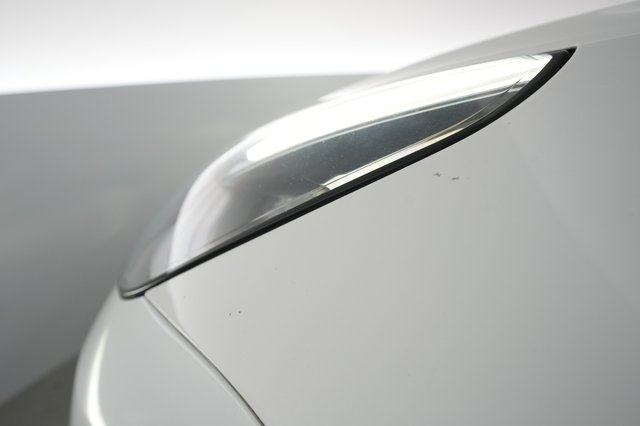 2020 Tesla Model 3 — photo 35 of 41