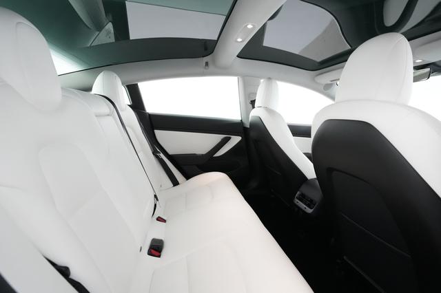2020 Tesla Model 3 — photo 3 of 41