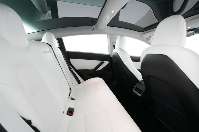 2020 Tesla Model 3 — photo 3 of 41
