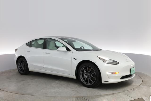 2020 Tesla Model 3 — photo 7 of 41