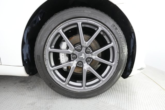 2020 Tesla Model 3 — photo 13 of 41