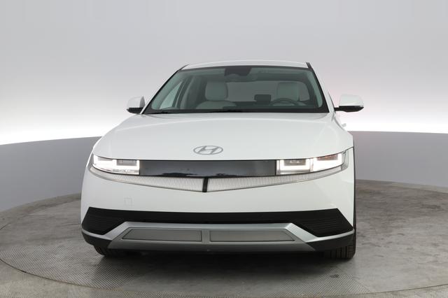 2022 Hyundai IONIQ 5 — photo 7 of 36