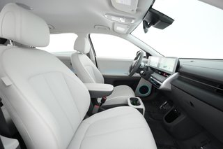 2022 Hyundai IONIQ 5 — photo 22 of 36