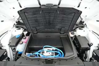 2022 Hyundai IONIQ 5 — photo 25 of 36