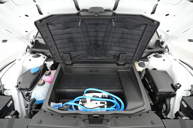 2022 Hyundai IONIQ 5 — photo 25 of 36
