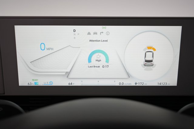 2022 Hyundai IONIQ 5 — photo 35 of 36