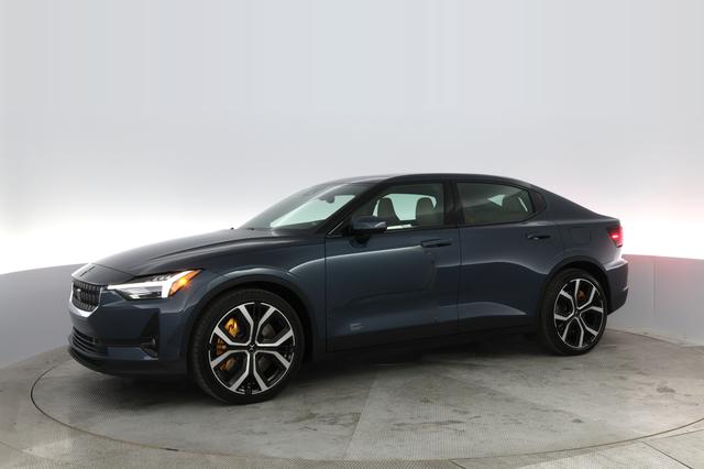 2022 Polestar 2 — photo 10 of 27