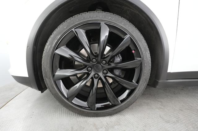 2020 Tesla Model X