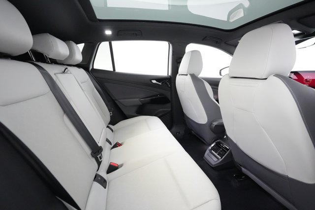 2021 Volkswagen ID.4 — photo 3 of 29