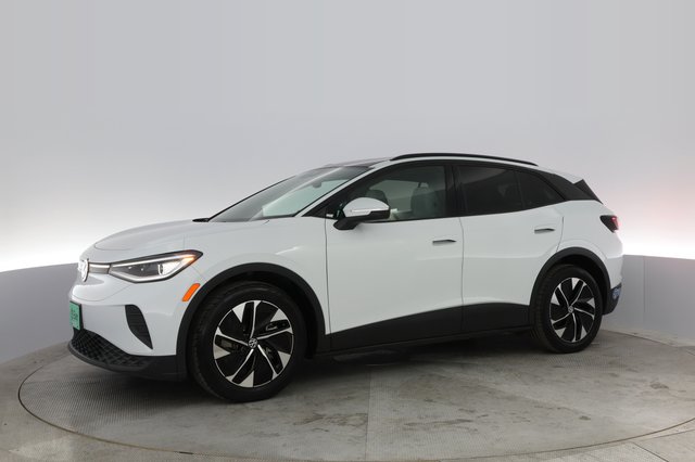 2021 Volkswagen ID.4 — photo 10 of 29