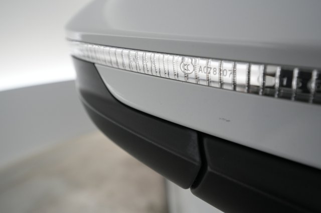 2021 Volkswagen ID.4 — photo 24 of 29
