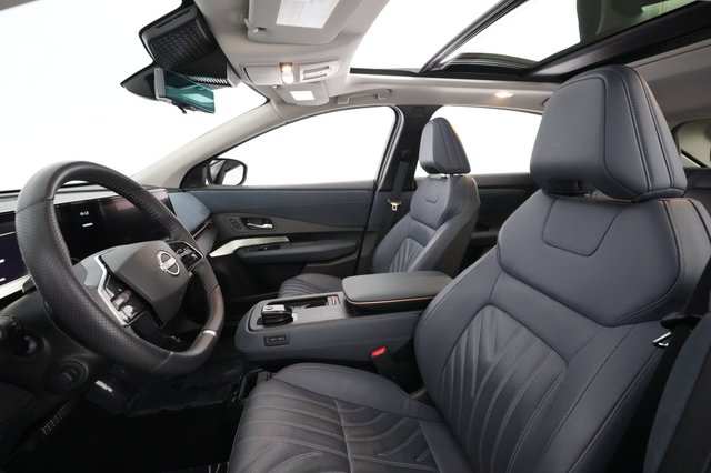2023 Nissan Ariya — photo 3 of 22