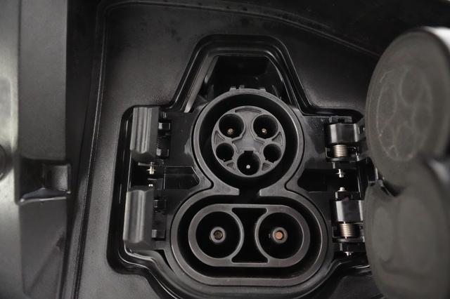 2023 Nissan Ariya — photo 8 of 22