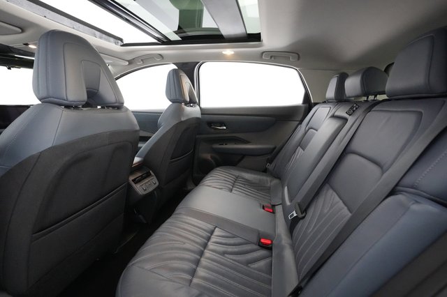 2023 Nissan Ariya — photo 19 of 22