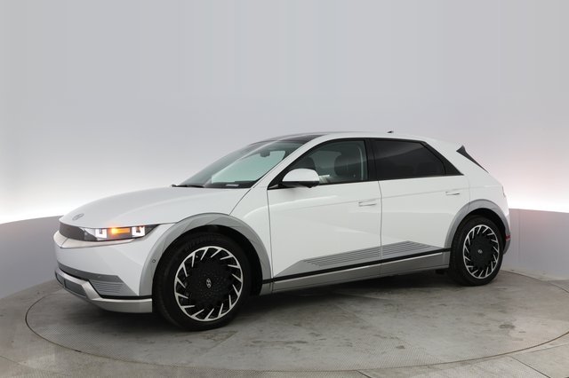 2024 Hyundai IONIQ 5 — photo 11 of 22