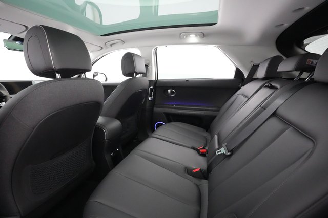 2024 Hyundai IONIQ 5 — photo 18 of 22