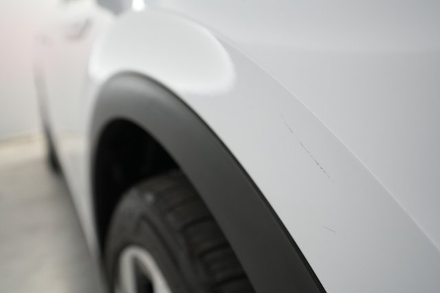 2021 Volkswagen ID.4 — photo 24 of 44