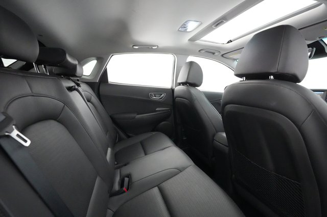 2021 Hyundai Kona — photo 4 of 27