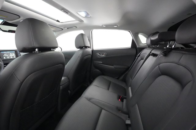 2021 Hyundai Kona — photo 18 of 27