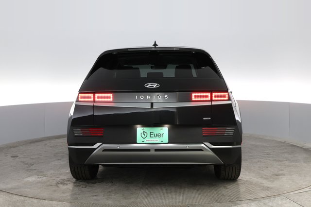 2023 Hyundai IONIQ 5 — photo 8 of 29