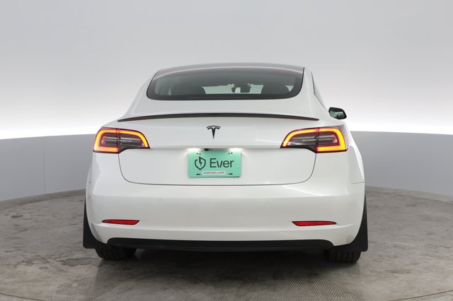 2021 Tesla Model 3 — photo 8 of 23