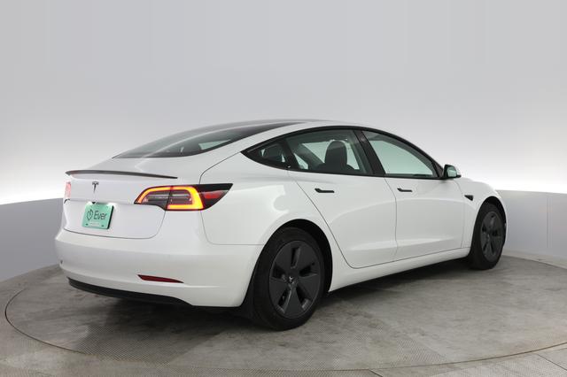 2021 Tesla Model 3 — photo 2 of 23