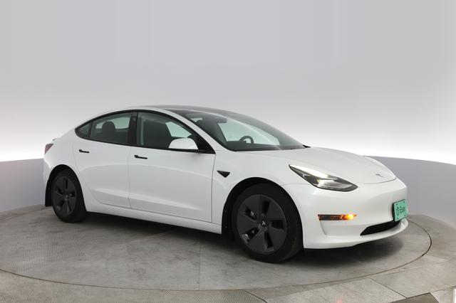 2021 Tesla Model 3 — photo 7 of 23