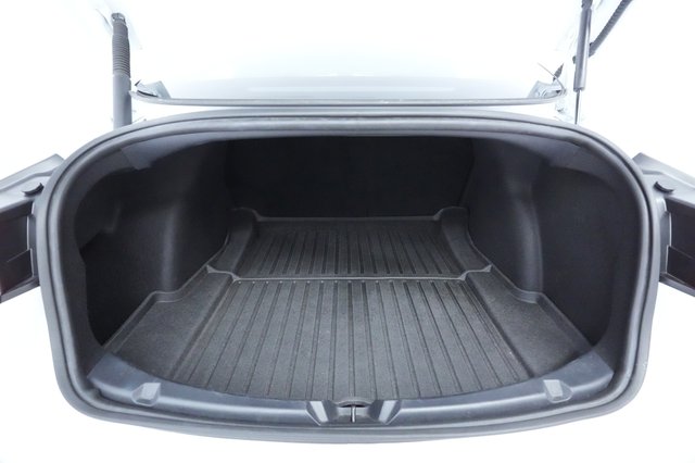 2021 Tesla Model 3 — photo 21 of 23