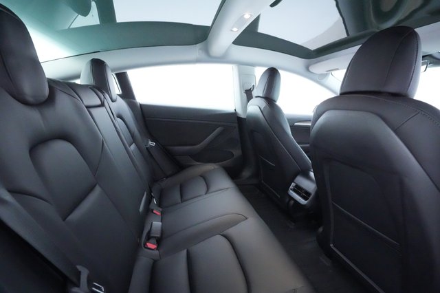 2021 Tesla Model 3 — photo 3 of 23