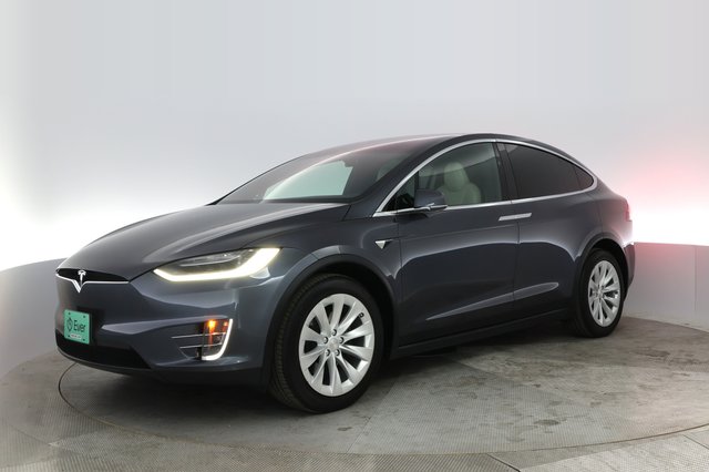 2020 Tesla Model X — VIN 5YJXCBE24LF305826