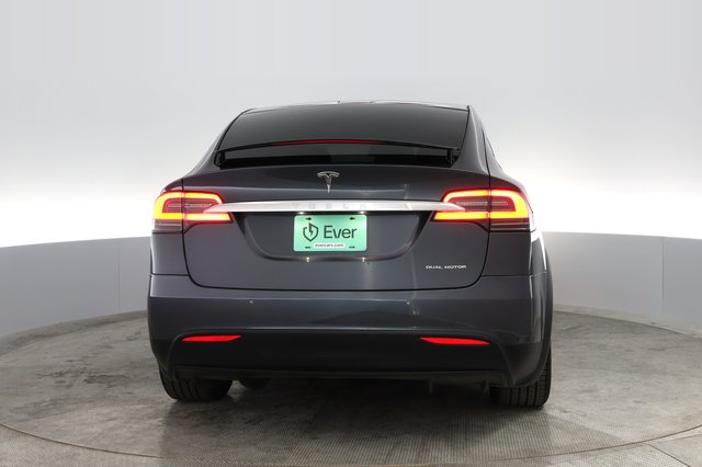 2020 Tesla Model X — photo 9 of 38