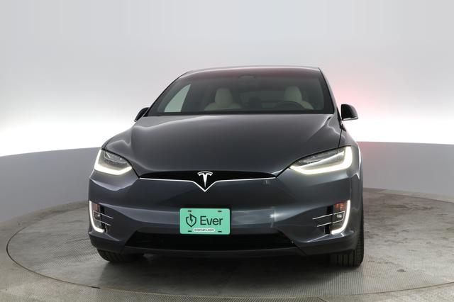 2020 Tesla Model X — photo 6 of 38