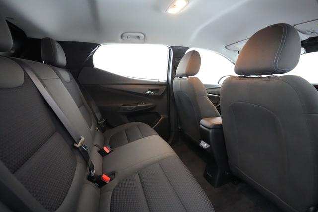 2023 Chevrolet Bolt EUV — photo 3 of 26