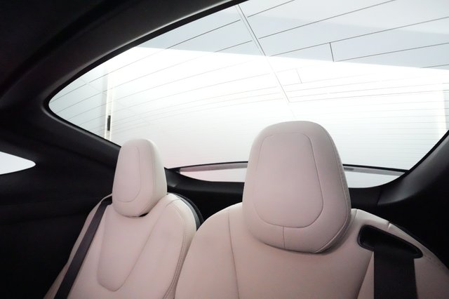 2021 Tesla Model X — photo 20 of 25