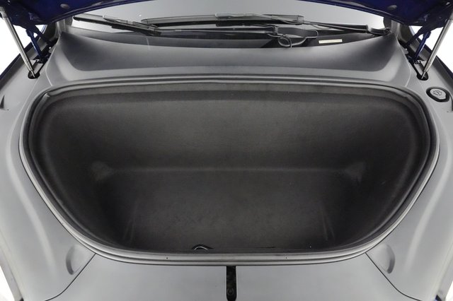 2021 Tesla Model X — photo 22 of 25