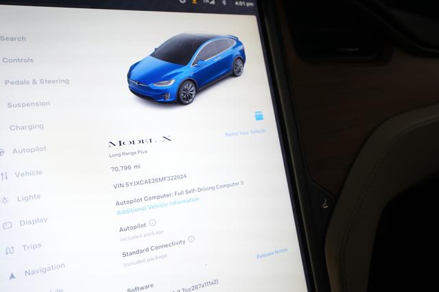 2021 Tesla Model X — photo 5 of 25