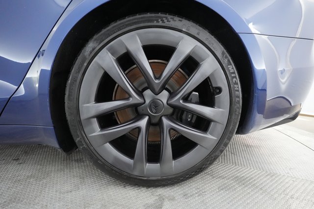2022 Tesla Model S — photo 15 of 20