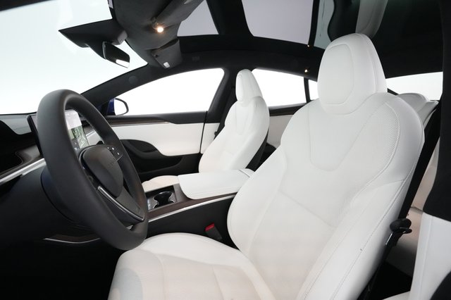 2022 Tesla Model S — photo 3 of 20