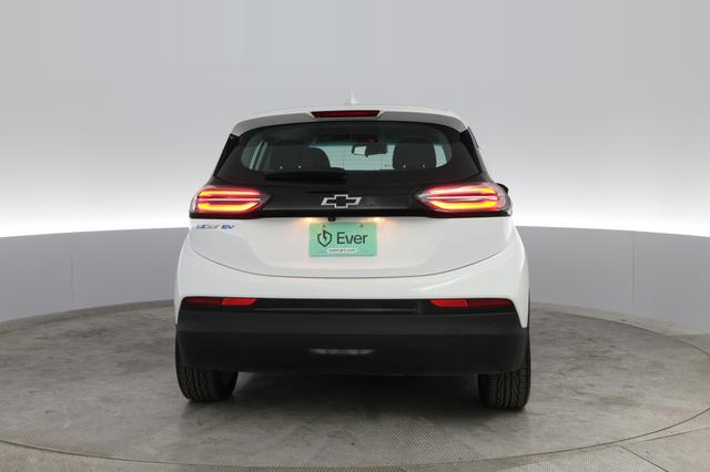 2023 Chevrolet Bolt EV — photo 8 of 52
